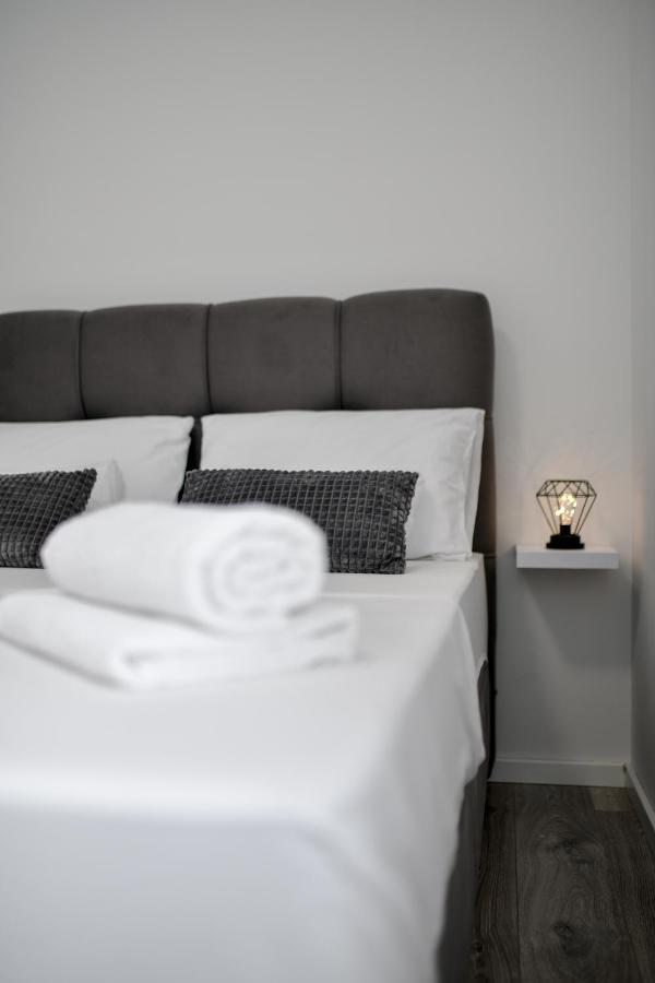 Luxe Apartments 扎达尔 外观 照片