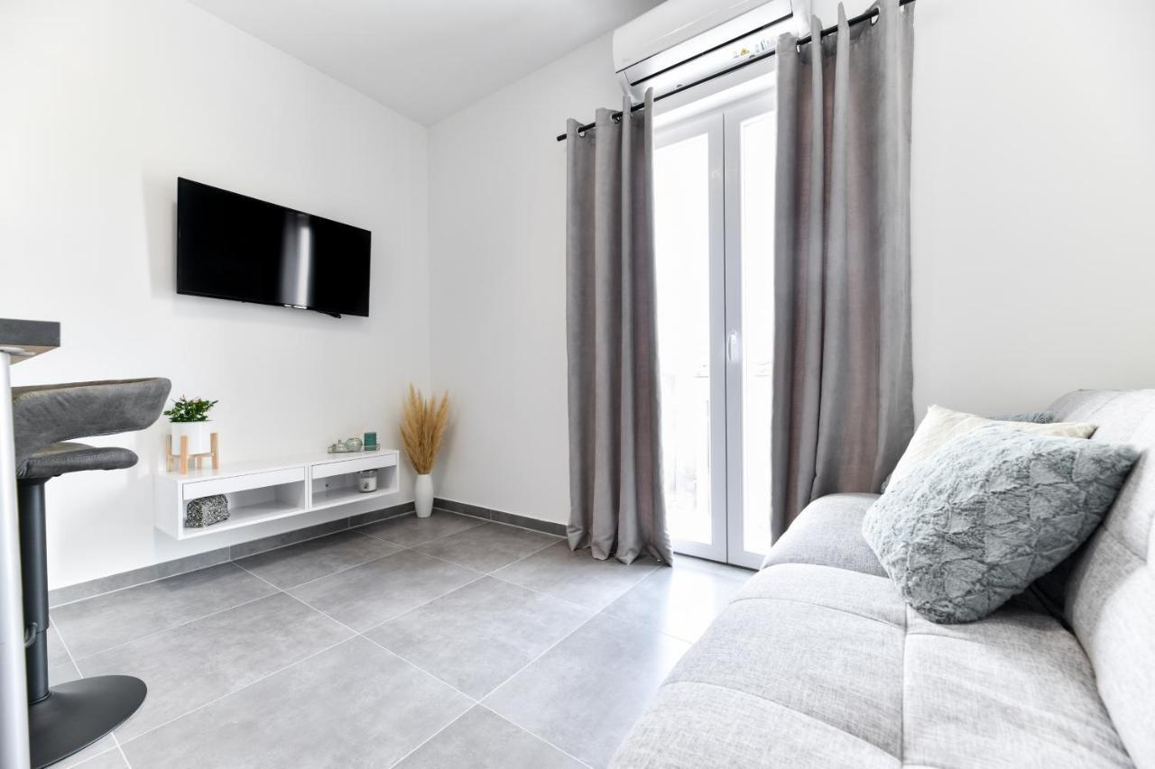Luxe Apartments 扎达尔 外观 照片