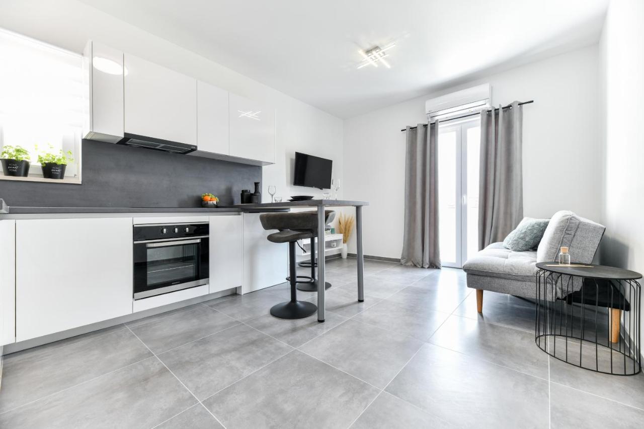 Luxe Apartments 扎达尔 外观 照片
